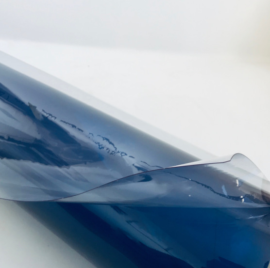 Feuille cristal - plastique transparent - vendu au cm linéaire X 1,4 m de  largeur - épaisseur 100/100