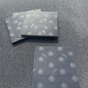 Lot de Patins anti-dérapants- épaisseur 3 mm avec adhésif sur une face vendu en lot selon les dimension