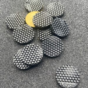 Lot de Patins anti-dérapants- épaisseur 3 mm avec adhésif sur une face vendu en lot selon les dimension – Image 3